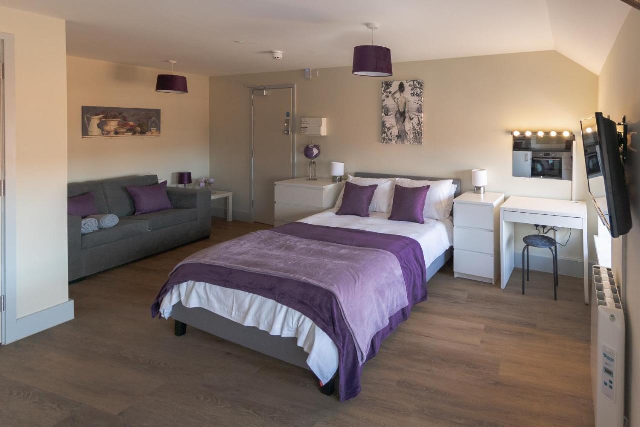 Isabella House - Hereford City Centre Aparthotel, By Rentmyhouse Dış mekan fotoğraf