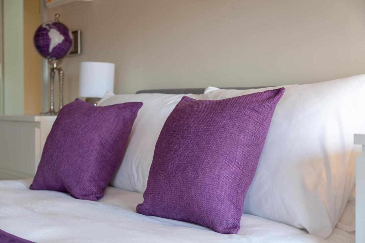 Isabella House - Hereford City Centre Aparthotel, By Rentmyhouse Dış mekan fotoğraf